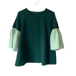 Avon Lane by Tuckernuck Harper Green Bell Sleeve Blouse size small